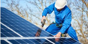Installation Maintenance Panneaux Solaires Photovoltaïques à Manre